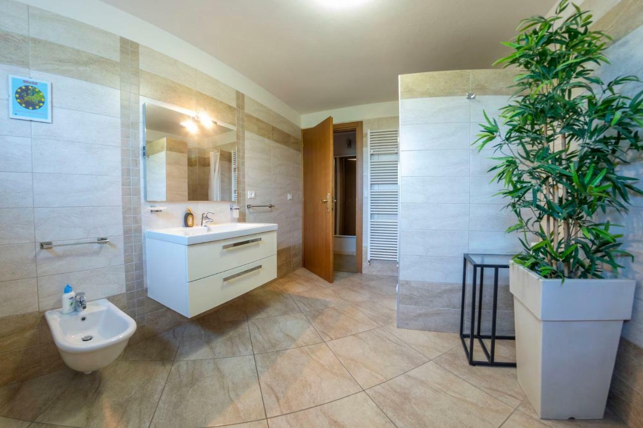 B&B Il Tramonto Pastrengo Luaran gambar