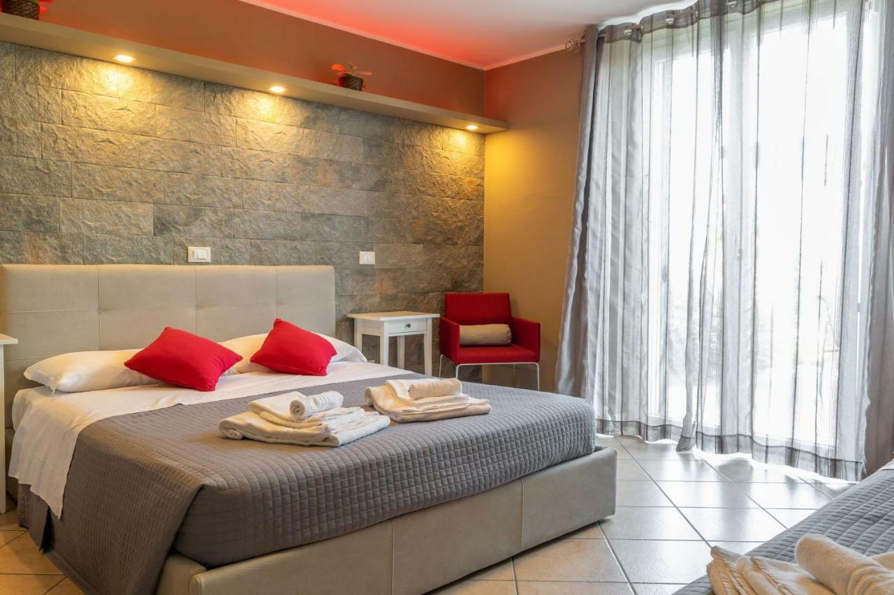 B&B Il Tramonto Pastrengo Luaran gambar